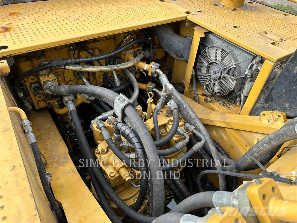 CAT 349D2L Crawler excavators