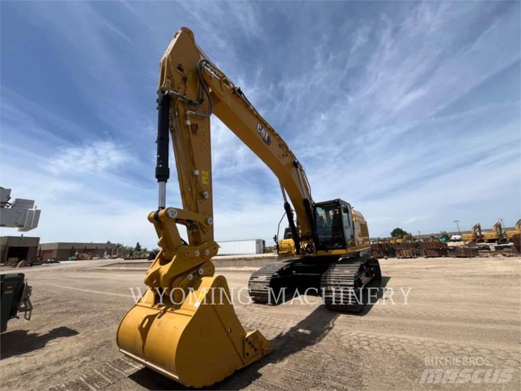 CAT 352 Crawler excavators