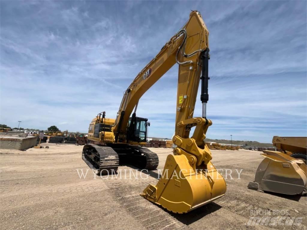 CAT 352 Crawler excavators