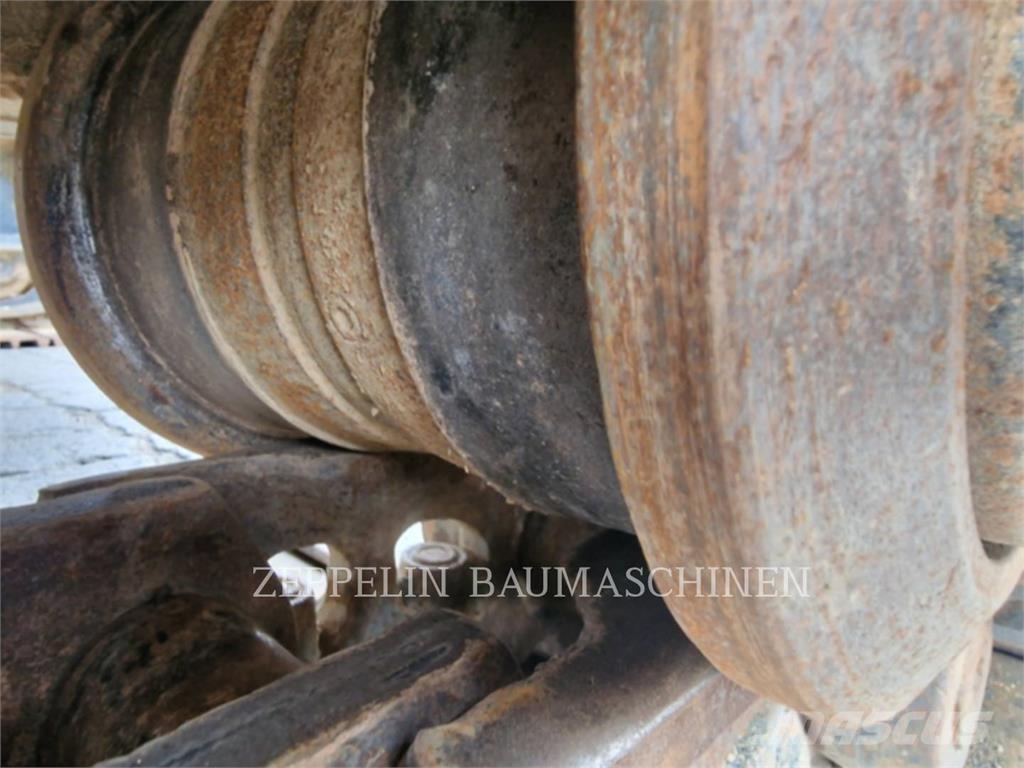 CAT 352-07A Crawler excavators