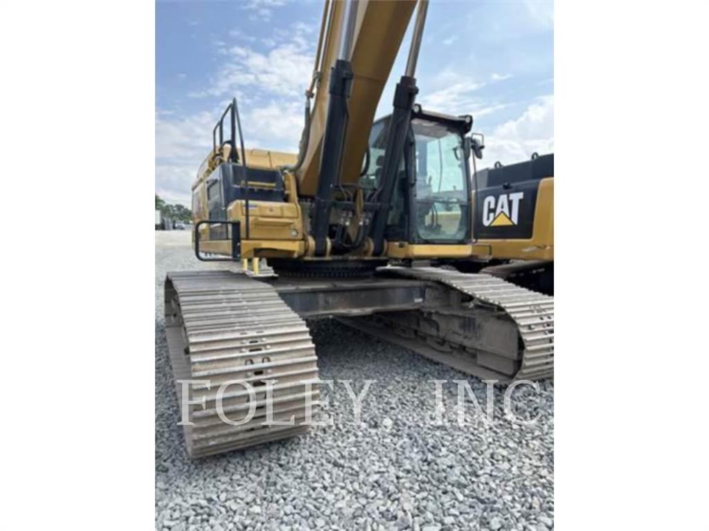 CAT 352-07LRE Crawler excavators