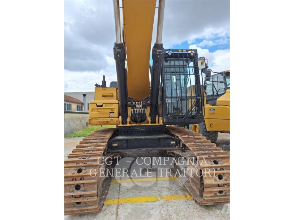 CAT 352F Crawler excavators