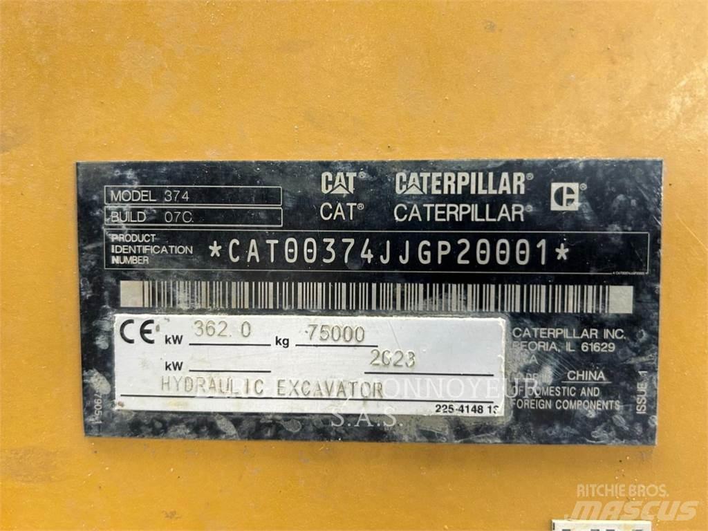 CAT 374 Crawler excavators