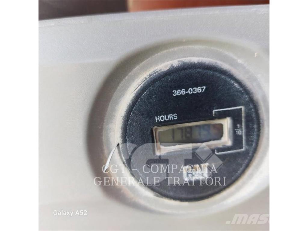 CAT 374F Crawler excavators