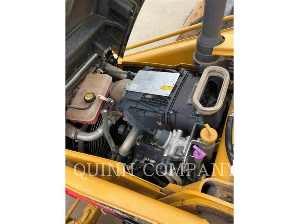 CAT 415F2 IL Backhoe loaders