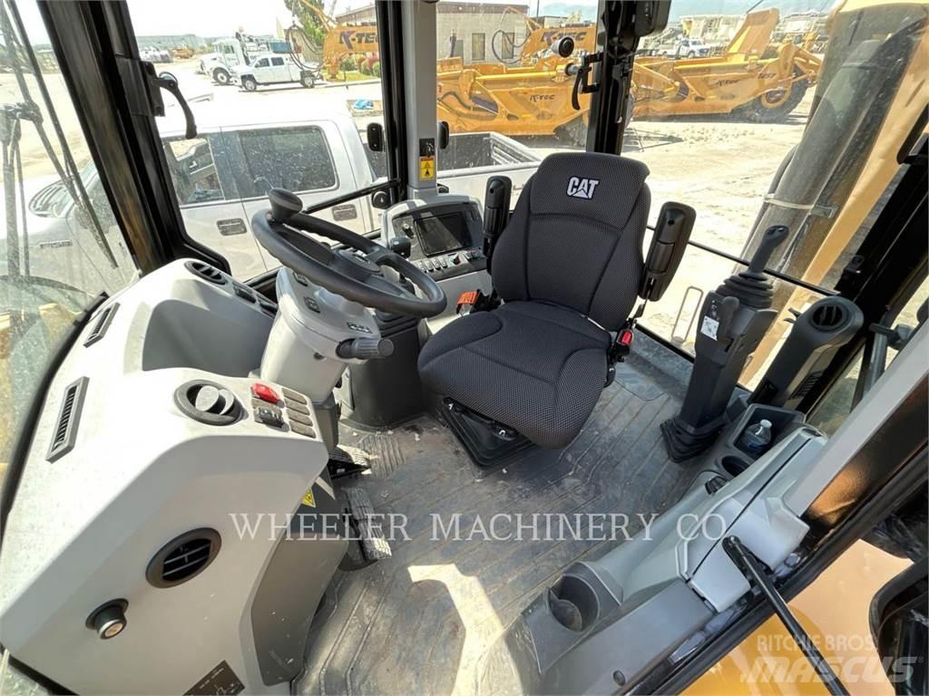 CAT 420 Backhoe loaders