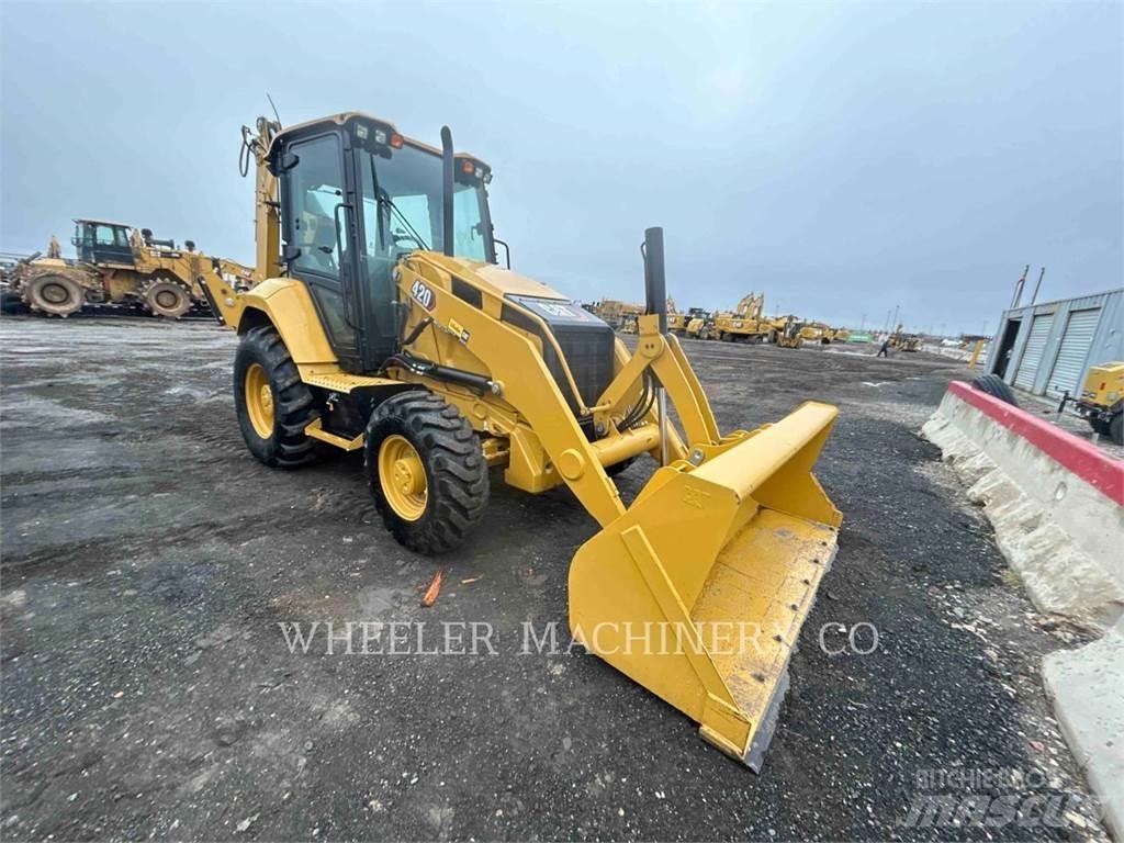 CAT 420 Backhoe loaders