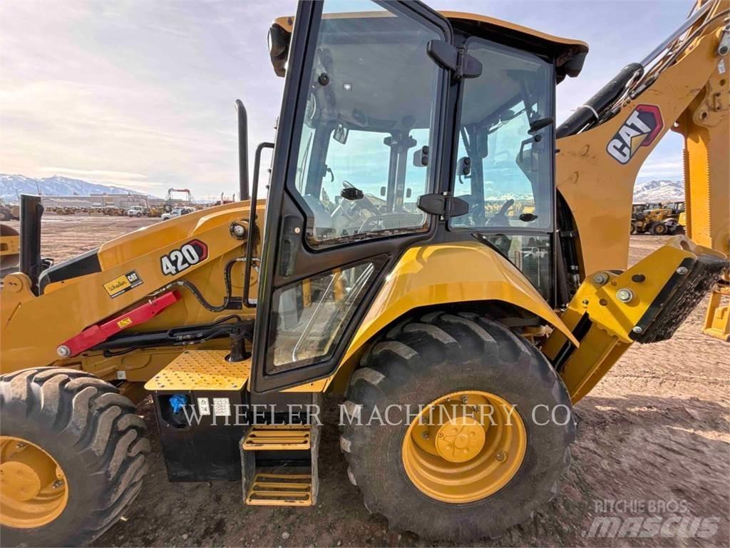 CAT 420 Backhoe loaders