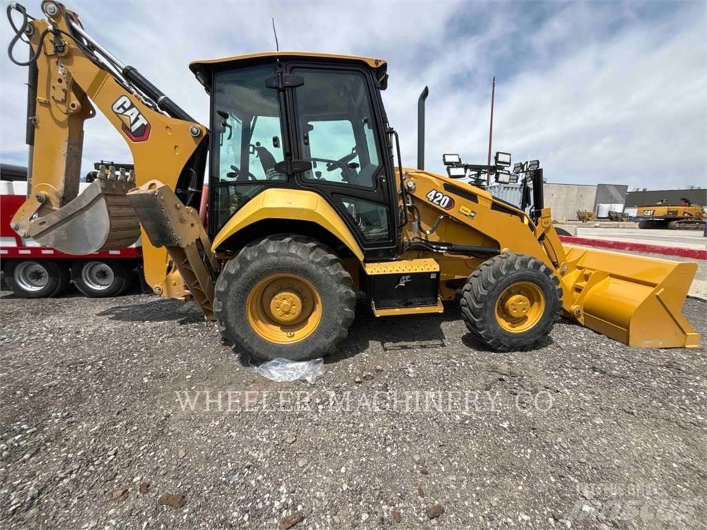 CAT 420 Backhoe loaders