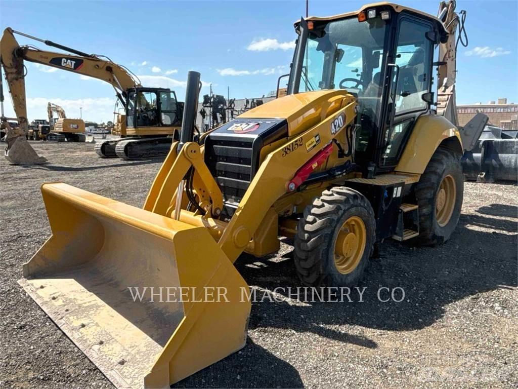 CAT 420 Backhoe loaders