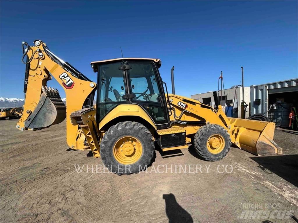 CAT 420 Backhoe loaders