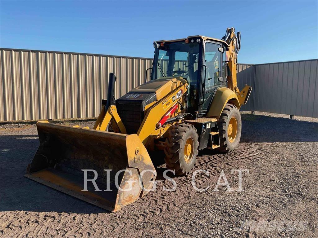 CAT 420 4AEM Backhoe loaders