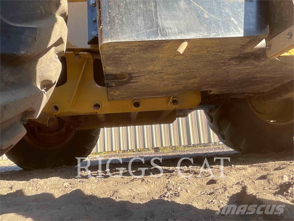 CAT 420 4AEM Backhoe loaders
