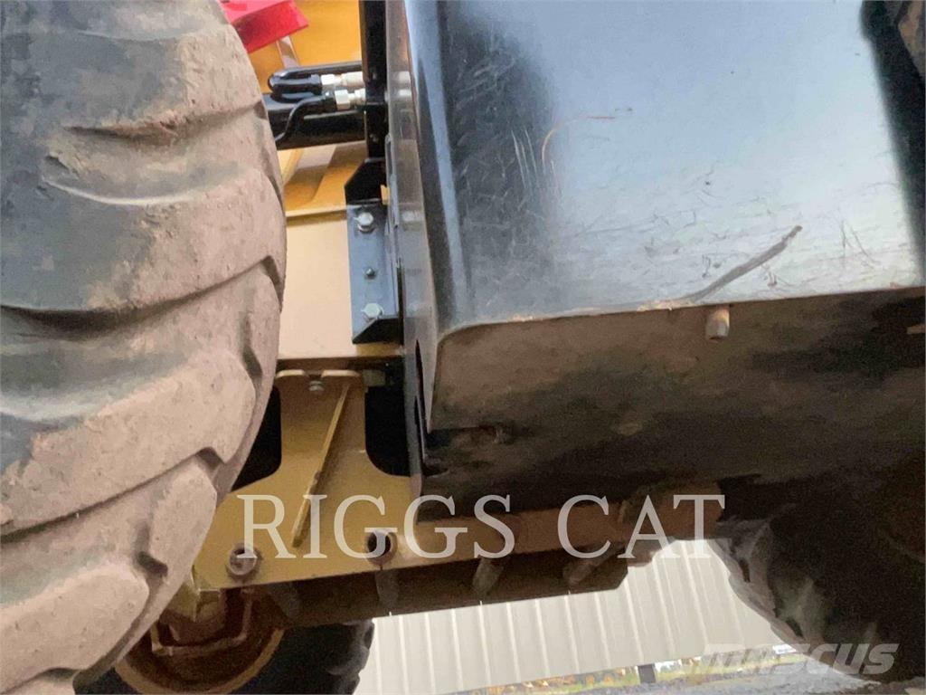 CAT 420 4AEM Backhoe loaders