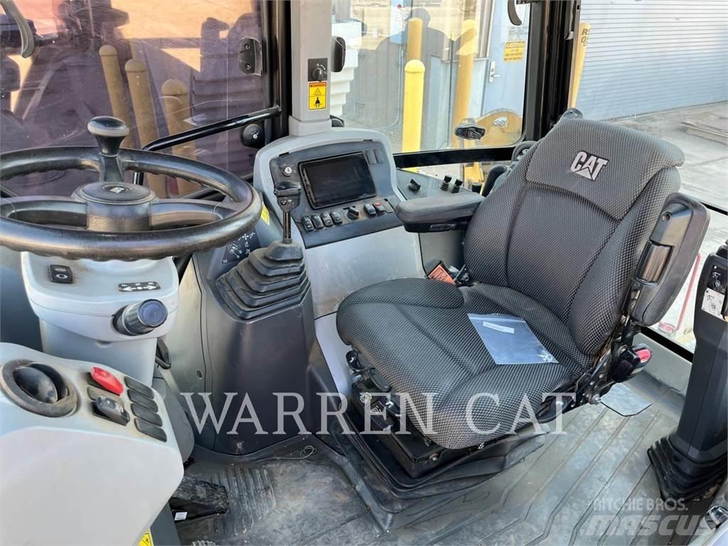 CAT 420 AE4 Backhoe loaders