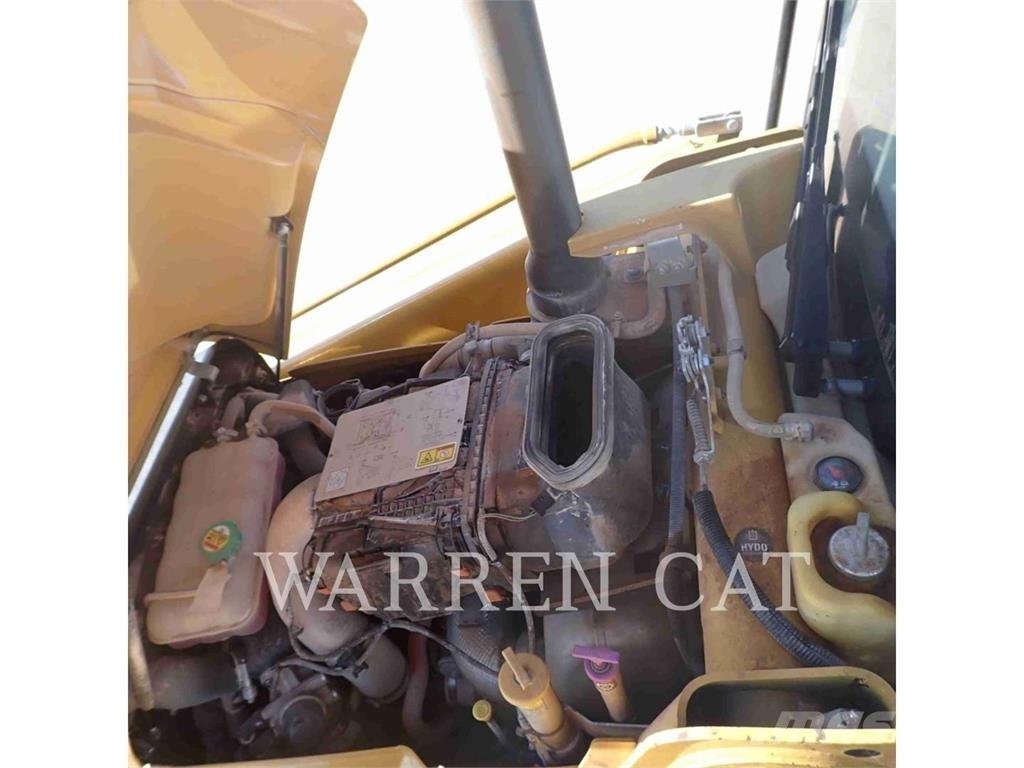 CAT 420 AE4 Backhoe loaders