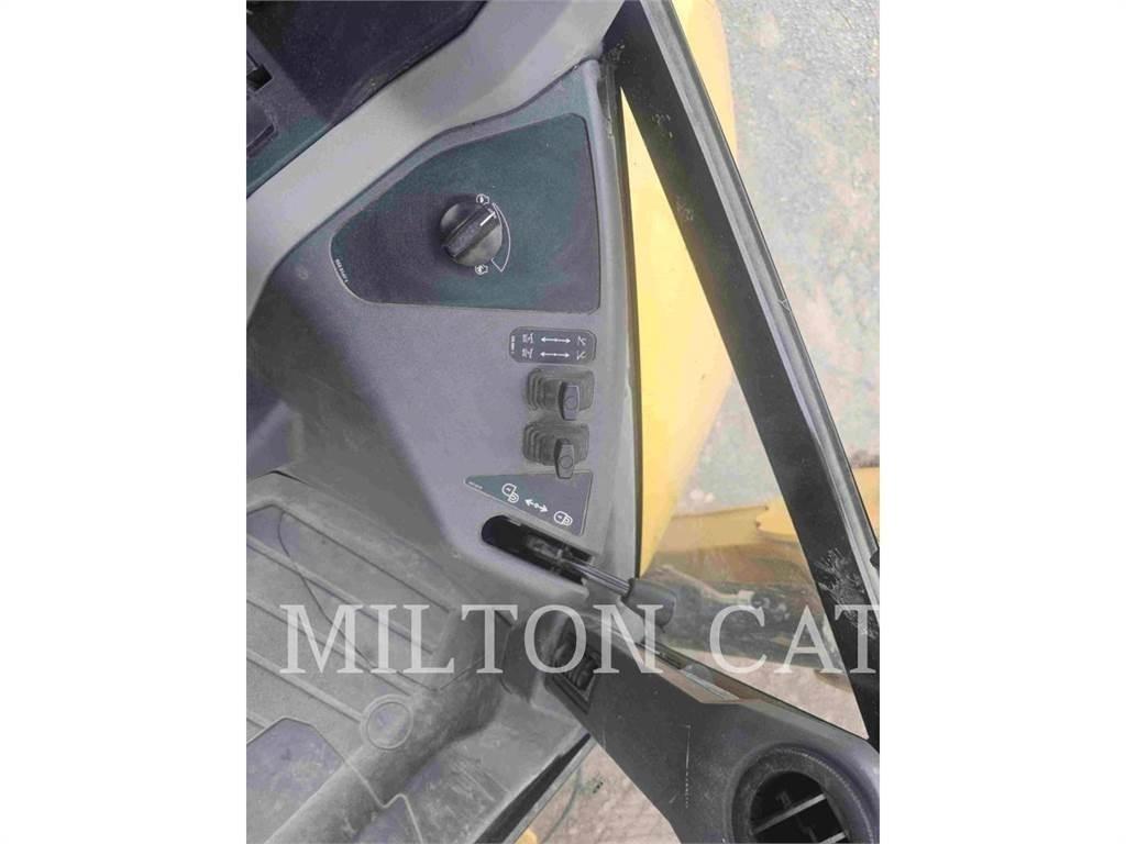 CAT 420 XE Backhoe loaders
