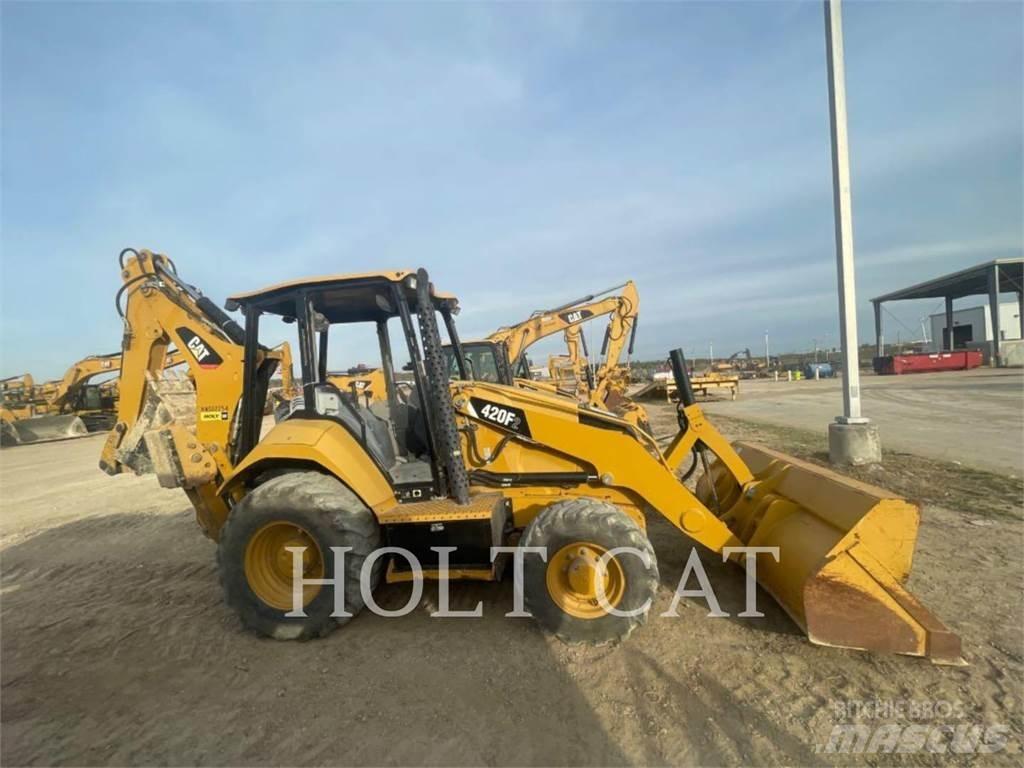 CAT 420F Backhoe loaders