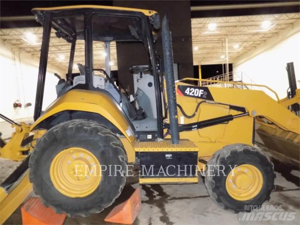 CAT 420F2 4EO Backhoe loaders