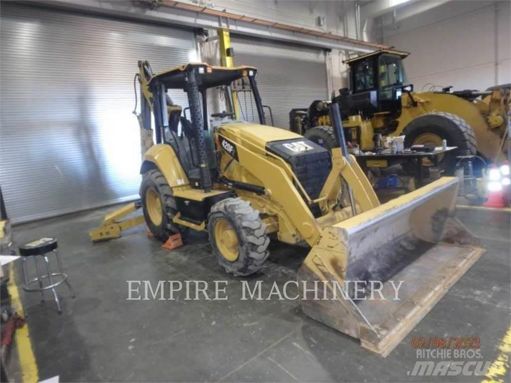 CAT 420F2 4EO Backhoe loaders