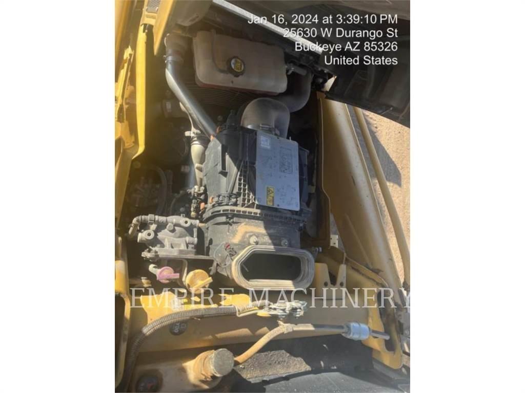CAT 420F2 4EOP Backhoe loaders