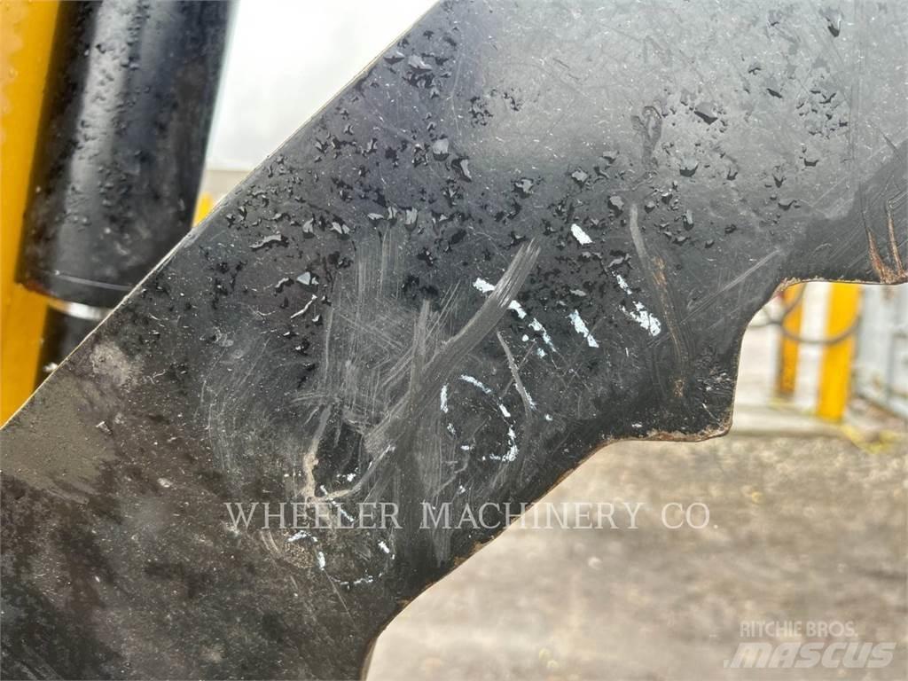 CAT 420F2 THAS Backhoe loaders