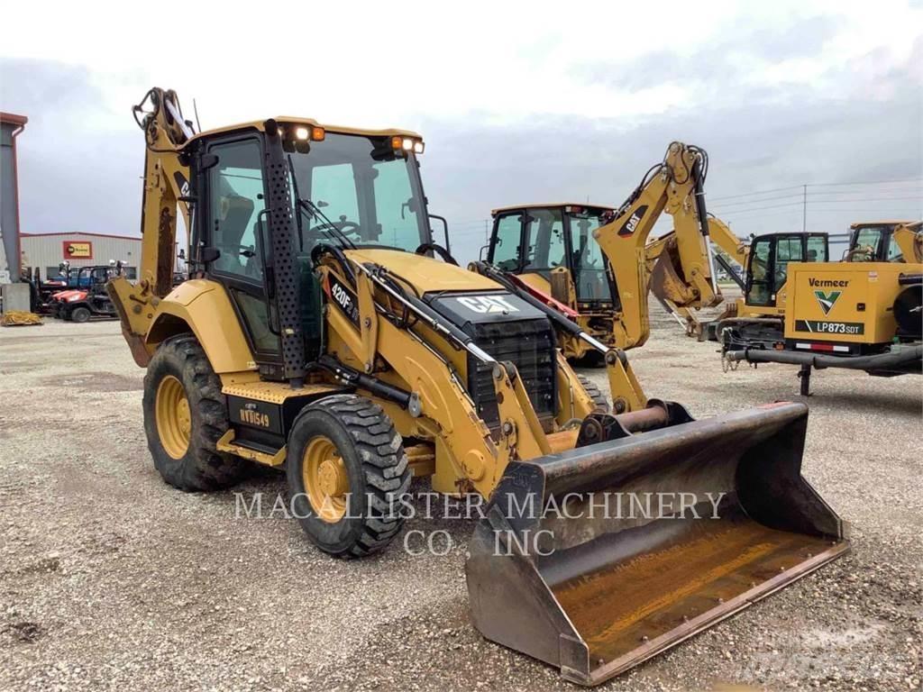 CAT 420F2IT Backhoe loaders