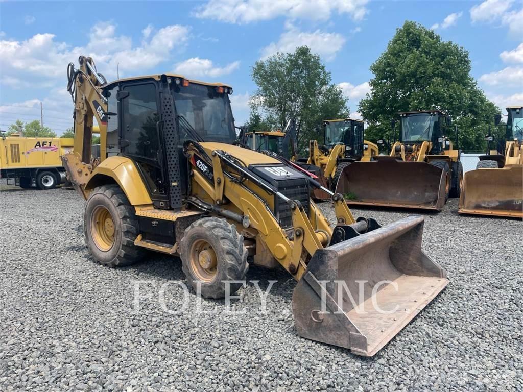 CAT 420F2IT Backhoe loaders