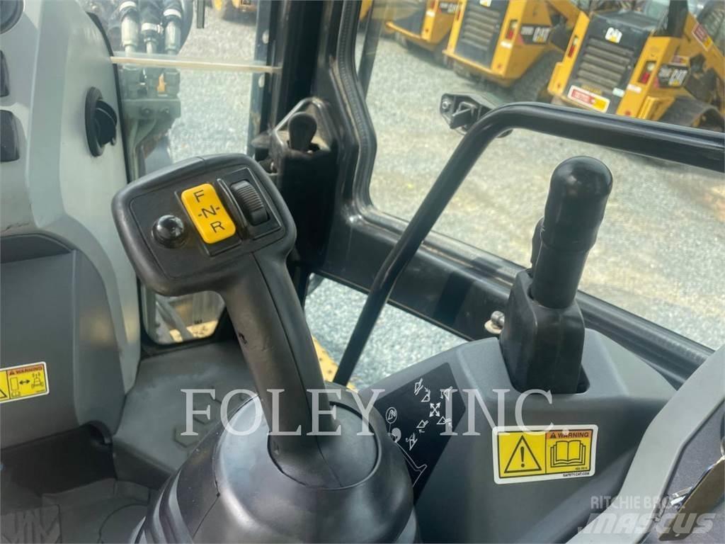 CAT 420F2IT Backhoe loaders