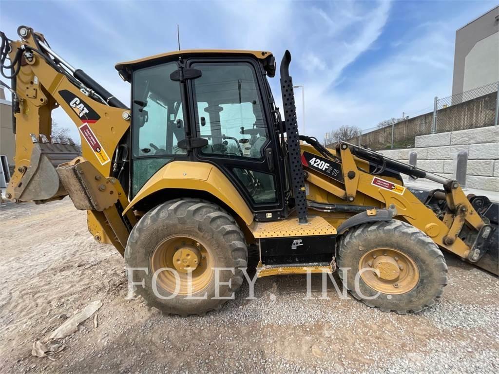 CAT 420F2IT Backhoe loaders