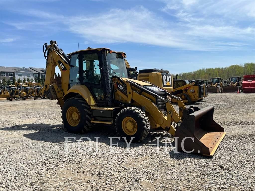 CAT 420F2IT Backhoe loaders