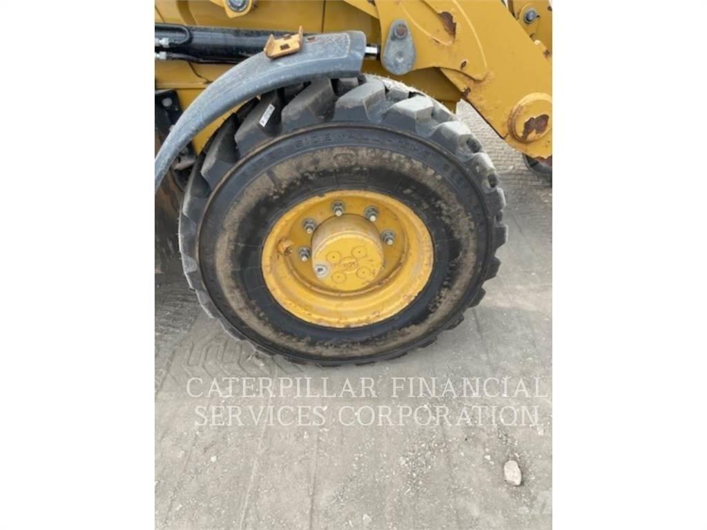 CAT 420F2IT Backhoe loaders