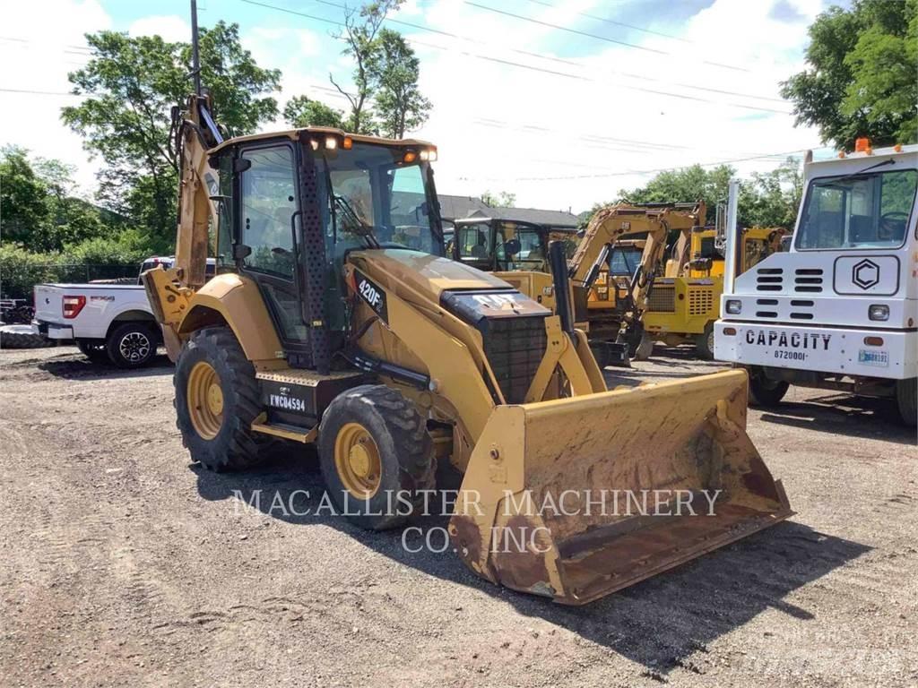 CAT 420F2ST Backhoe loaders