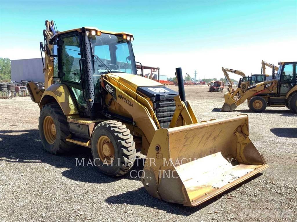 CAT 420F2ST Backhoe loaders