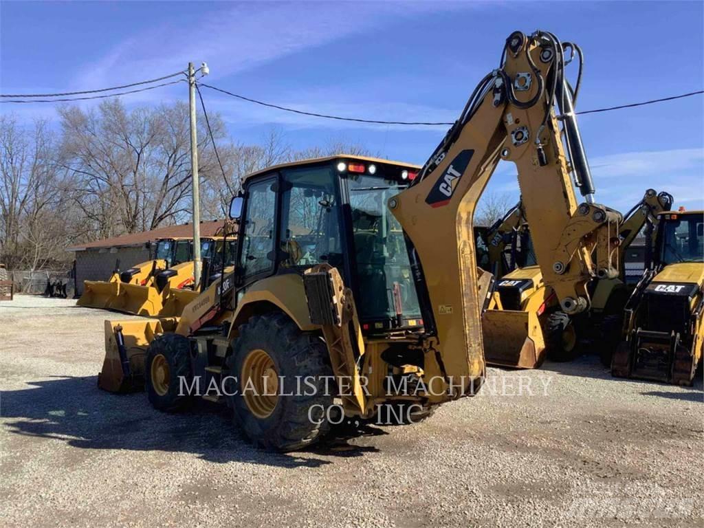 CAT 420F2ST Backhoe loaders