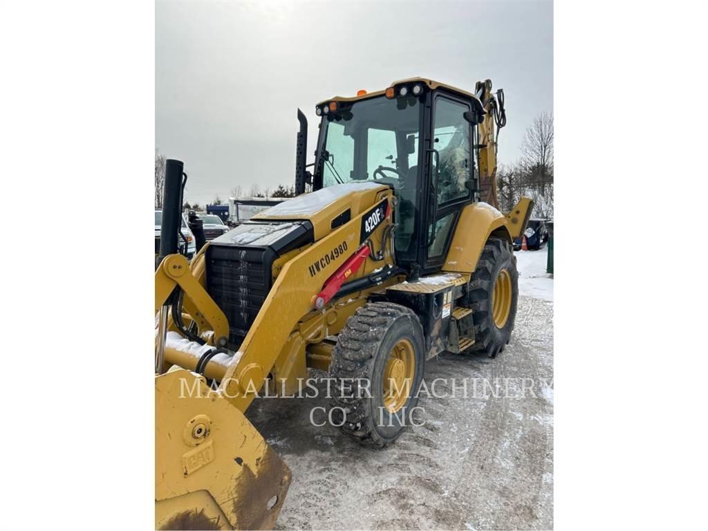 CAT 420F2ST Backhoe loaders