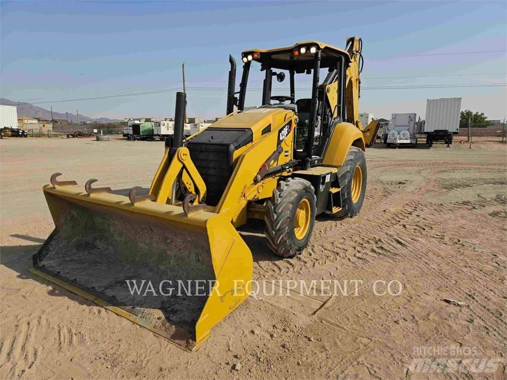 CAT 420F2ST Backhoe loaders