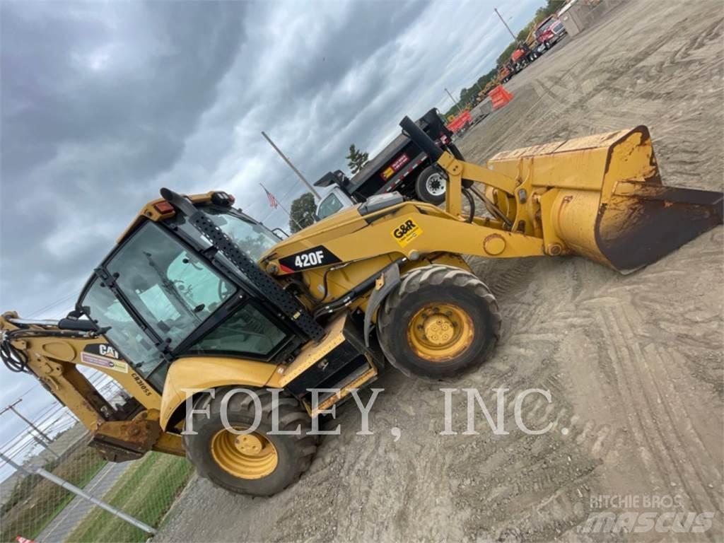 CAT 420FST Backhoe loaders