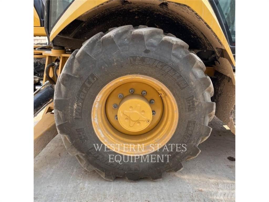 CAT 420XE Backhoe loaders