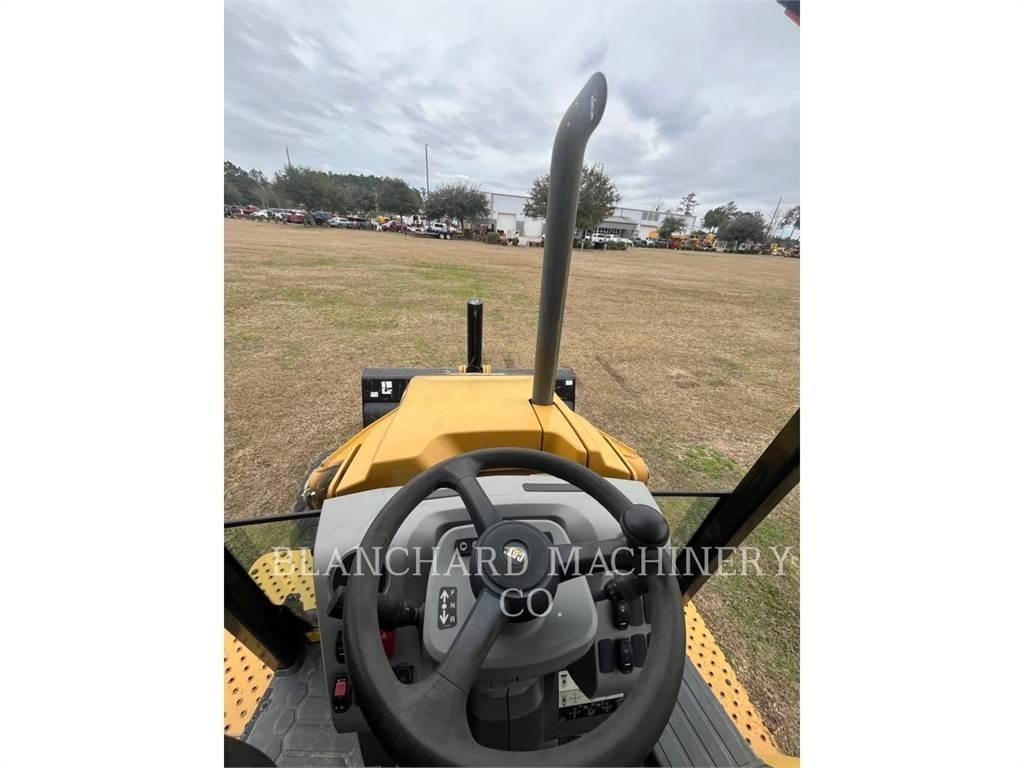 CAT 420XE Backhoe loaders