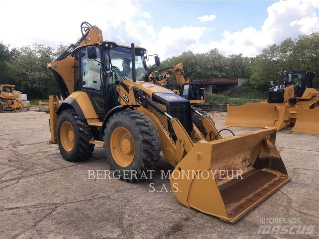 CAT 444 Backhoe loaders