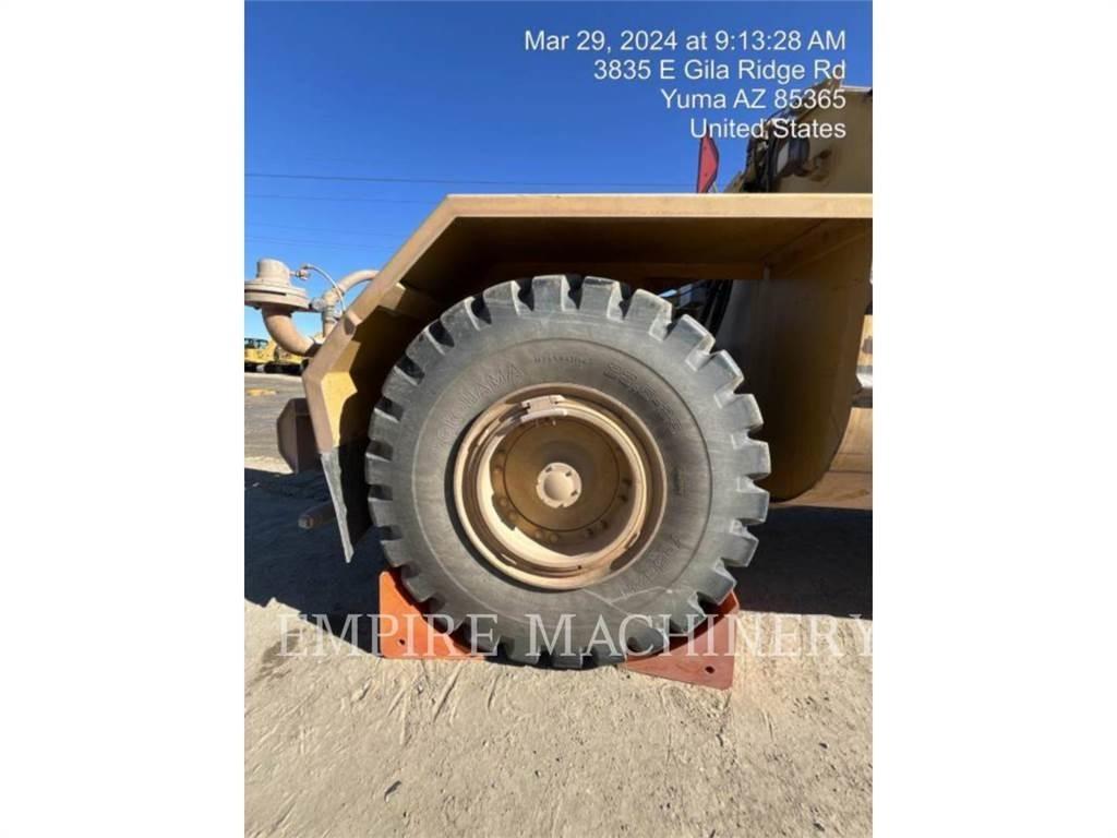 CAT 613C WW Water tankers