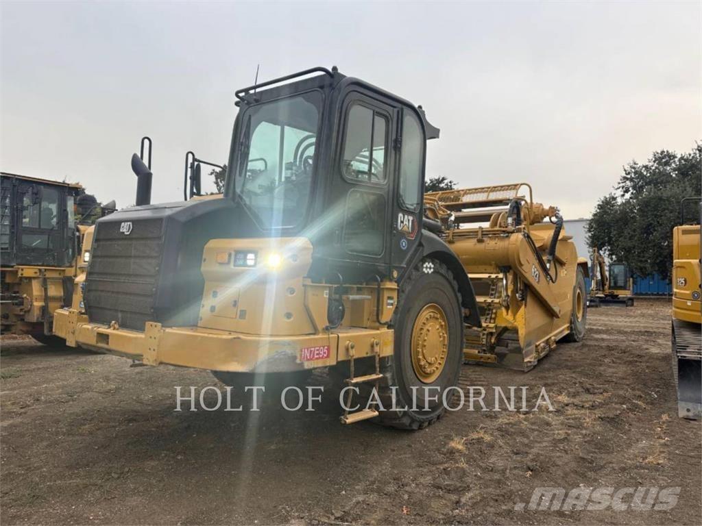 CAT 623-11 Scrapers
