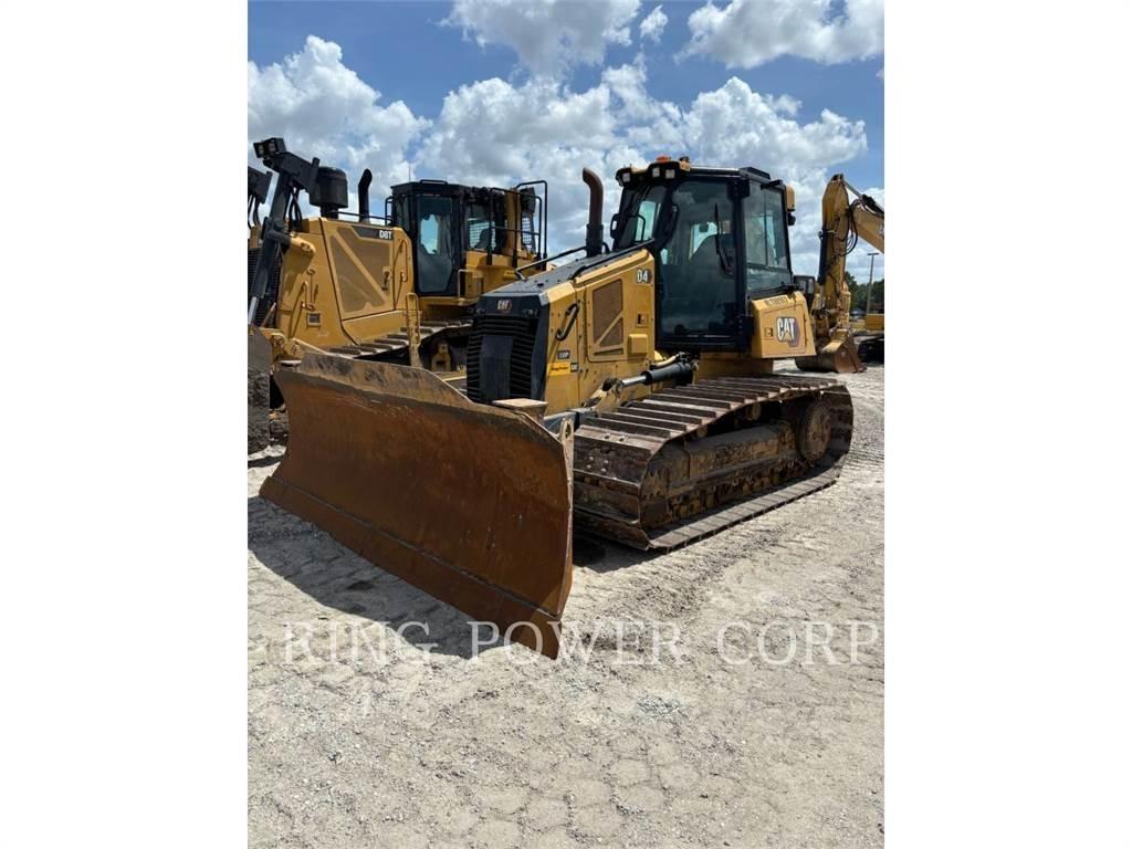 CAT 725WW Tanker trucks