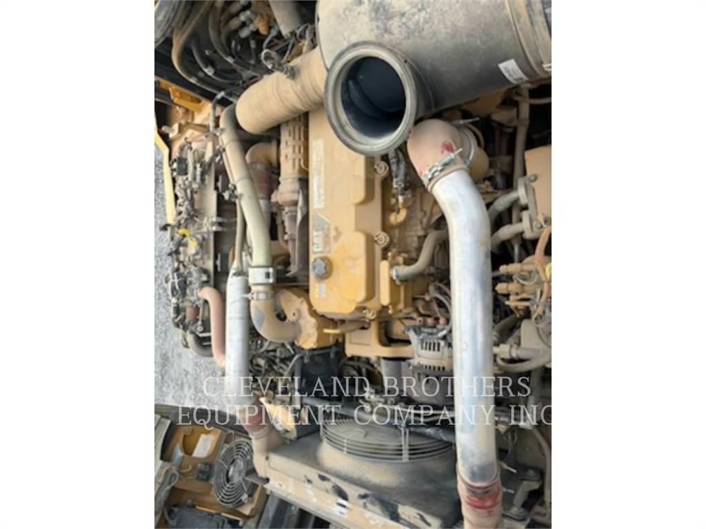 CAT 730C WW Water tankers
