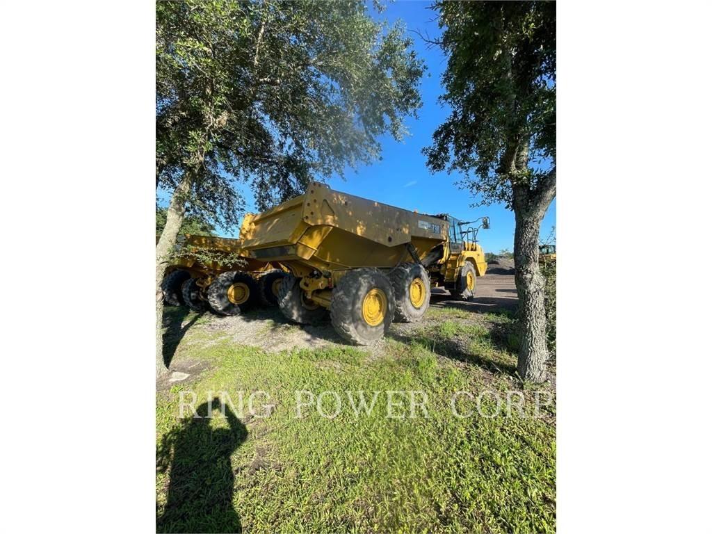 CAT 730WW Tanker trucks