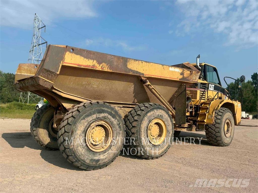 CAT 735 T (OLD) Articulated Dump Trucks (ADTs)
