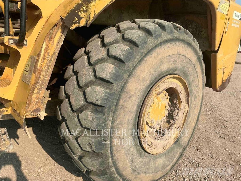 CAT 735 T (OLD) Articulated Dump Trucks (ADTs)