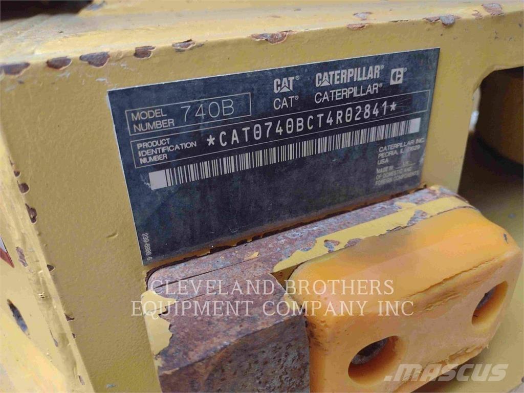 CAT 740B Water tankers