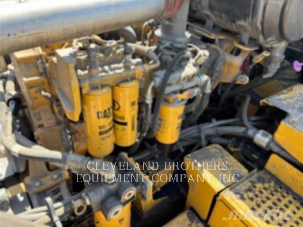 CAT 745 WW Water tankers